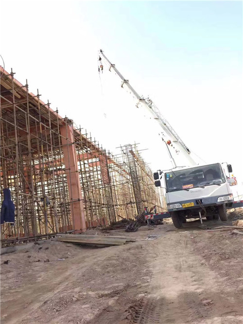 瓦房店市25 吨、50 吨吊车怎么选？多大重量 / 半径适合对应车型？