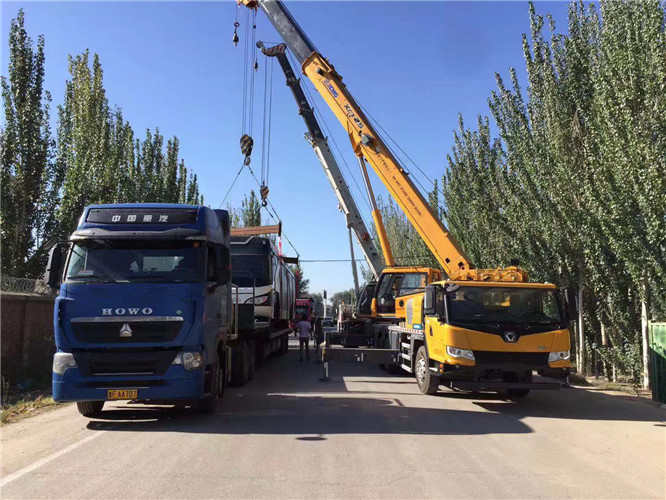 瓦房店市“省油又稳当”—— 吊车的 “智能节能” 技术